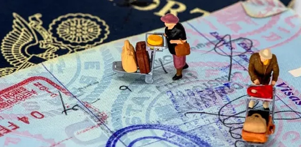 Her başvuruyu ve dava sürecini titizlikle yöneterek hak kayıplarını önlemeyi amaçlayan Avukat Çiğdem Özkan Yabancılar Hukuku ve Vatandaşlık Davalarında hizmet vermektedir.